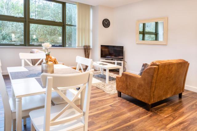 City Stay Apartments - Centro Milton Keynes Extérieur photo