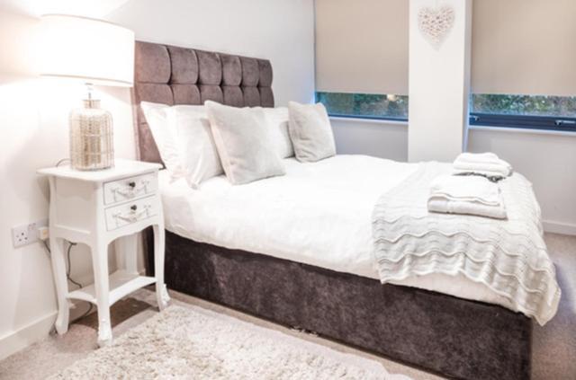 City Stay Apartments - Centro Milton Keynes Extérieur photo